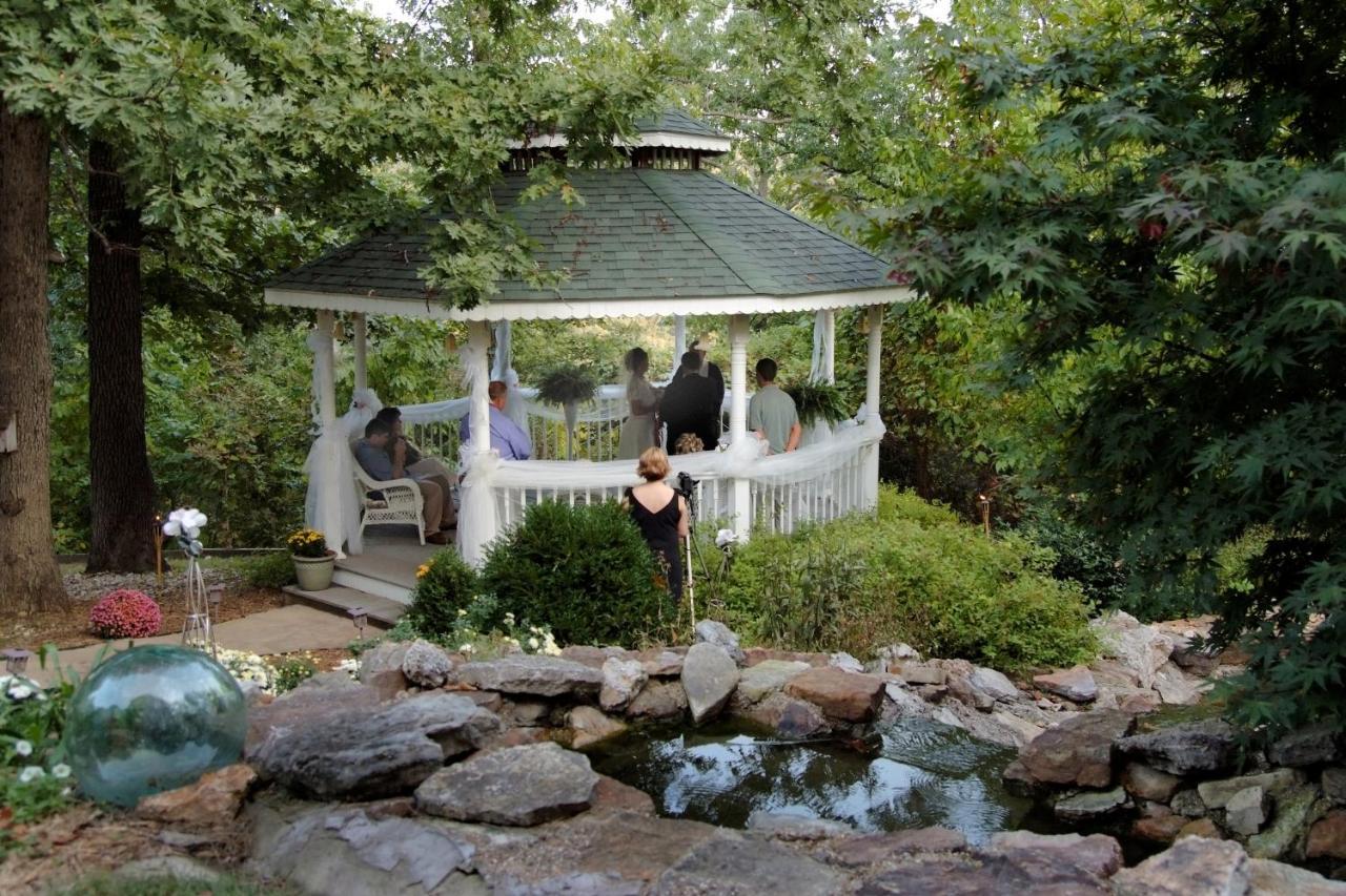Inn At Harbour Ridge Bed And Breakfast Osage Beach Bagian luar foto
